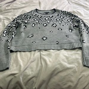Express sweater size small. Great condition!